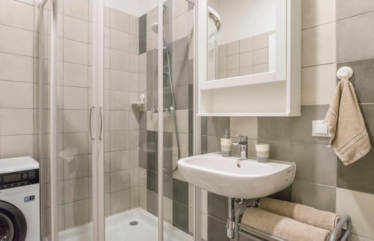 Perfect Location Cozy Studio Apt ➤Fully Equipped Рига Экстерьер фото